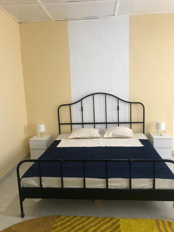 Blue Residence Bakau Exterior photo